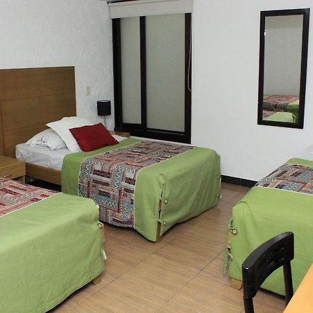 Hotel Cosmopolitan Bogotá Esterno foto