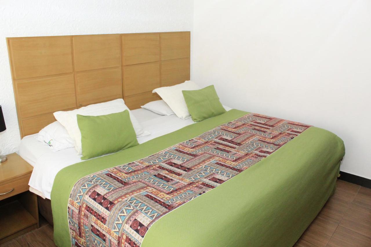 Hotel Cosmopolitan Bogotá Esterno foto